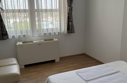 Pec Hotel | Peja INN