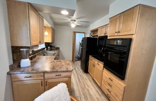 Pekin House | Pekin Retreat