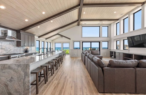 South Nags Head House | Pelican Pelican Pelican: Oceanfront, Pool, Hot Tub