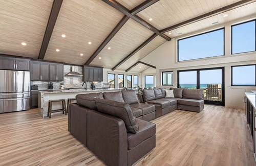 South Nags Head House | Pelican Pelican Pelican: Oceanfront, Pool, Hot Tub