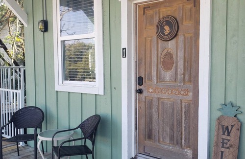 Cedar Key Condo | Pelican Point * 1st Floor * King Bed * 2 Bathrooms