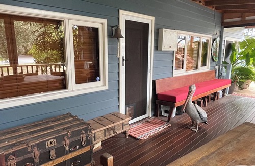 Shoalwater Apartment | Pelicans Rest Shoalwater BaynBanksia Retreat