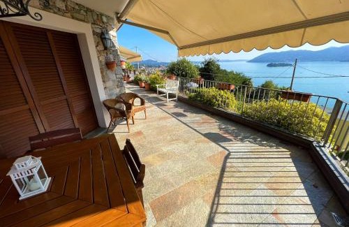 Gravellona Toce Villa | Pellegrini Boutique Villa Lake View