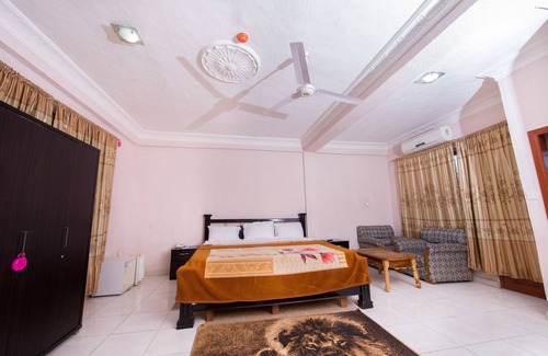 Teshie Hotel | Pemicsa Hotel