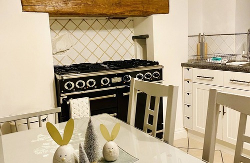 Llanuwchllyn House | Pen- y -Bont Cottage - a luxurious holiday home in Snowdonia National Park