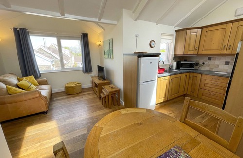Tremain Cottage | PEN- Y- BRYN @ CANLLEFAES, pet friendly, with pool in Cardigan
