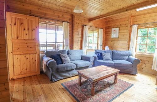 Presteigne House | Pen Y Clawdd