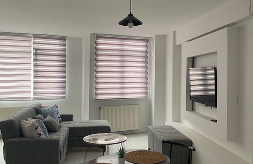 Pendik Apartment | Pendik Çarşı SabihaGökçen Yakını Daire