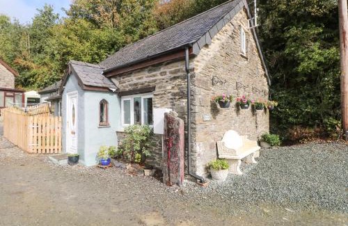 Clydey House | Pendre Cottage
