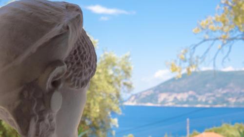 Evreti Apartment | Penelope - Sea View House