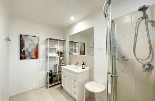 Langwarrin House | Penlink Lodge - Base To Explore Mornington Peninsula