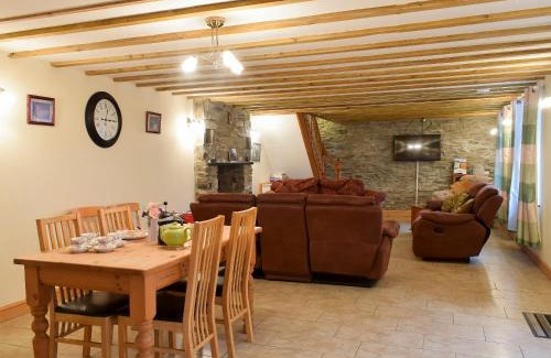 Bethania House | Penrhiw