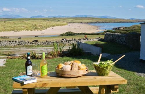 Aberffraw House | Penrhyn Gwyn