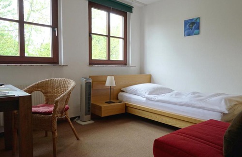 Deutz House | Pension am Helenenwall