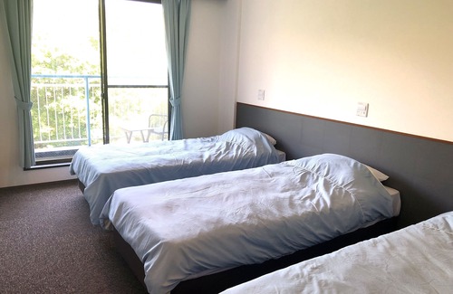 Shirahama House | Pension Bigfisher Club
