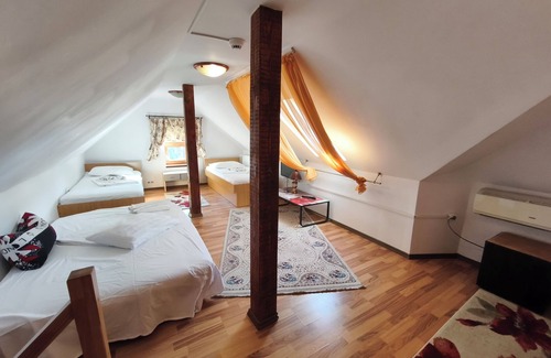 Center House | Pension Buon Gusto Sibiu - motorcycle friendly