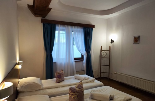 Center House | Pension Buon Gusto Sibiu - motorcycle friendly