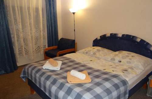 Cimice Bed & Breakfast | Pension Europa