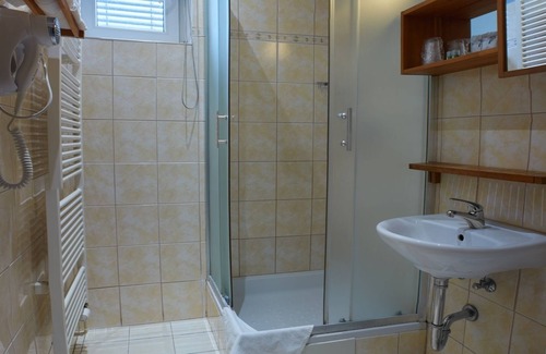 Kolin 2 House | Pension Falconi