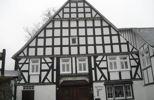 Nordenau House | Pension Hampel