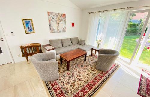 Banka Villa | Pension Julia