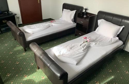 Baneasa House | Pension La Noblesse