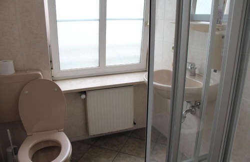Augustenstraße House | Pension Locarno