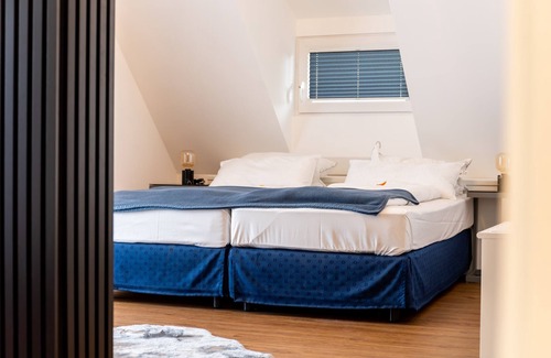 Osterath House | Pension- Location Cham