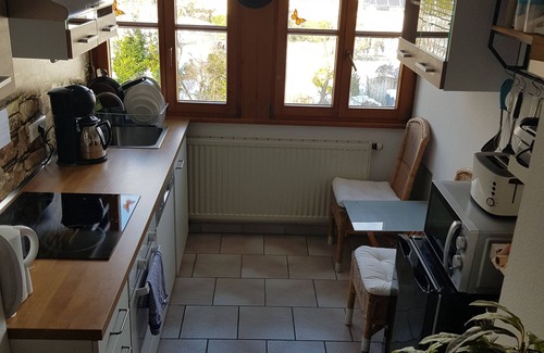 Ravensburg Bed & Breakfast | Pension- Rose + Monteueruntekunft mit 2 Gemeinschafts-küchen im Bodenseegebiet