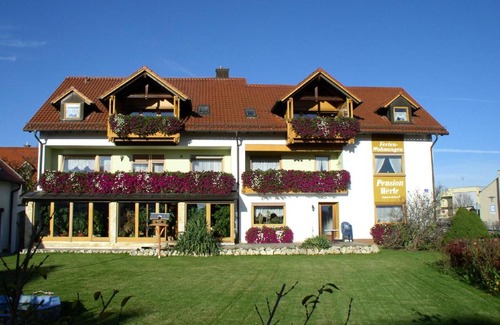 Neustadt an der Donau Apartment | Pension Werle