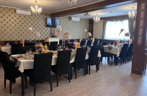 Ludus House | Pensiune cu restaurant Bigfast