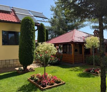 Brad House | Pensiunea Ana Maria