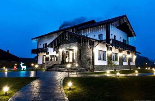 Calugareni House | Pensiunea Câmpia Soarelui