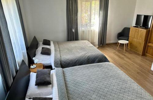 Marisel House | Pensiunea Casa Eden