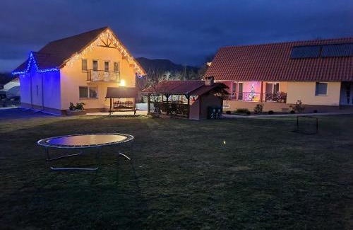 Salasu de Jos Bed & Breakfast | Pensiunea Dan-Ge-La