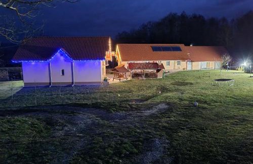 Salasu de Jos Bed & Breakfast | Pensiunea Dan-Ge-La