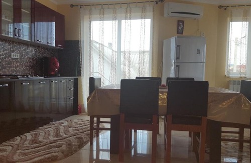 Techirghiol House | Pensiunea Leonte