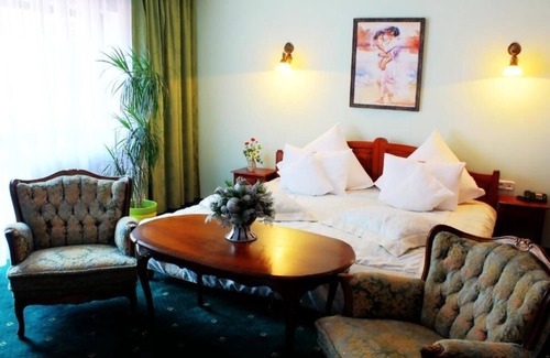 Rasinari Hotel | PENSIUNEA MAI