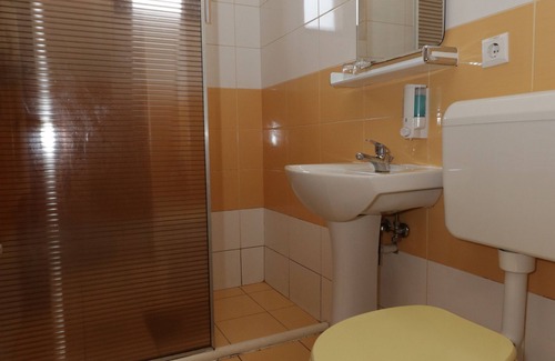Floresti House | Pensiunea Maria