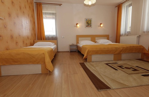 Floresti House | Pensiunea Maria