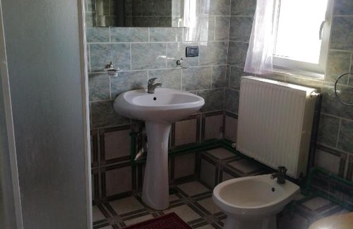 Curtici House | Pensiunea Mario