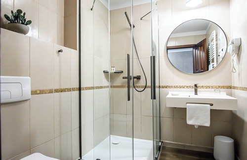 Timisoara House | Pensiunea Nora Prestige