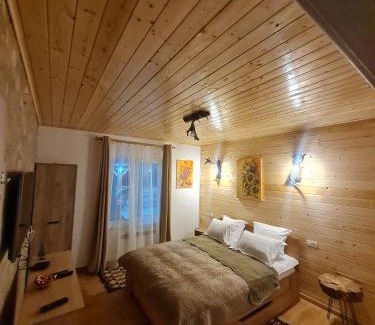 Tarcau House | Pensiunea Poiana Cerbului