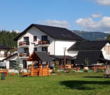 Vatra Dornei House | Pensiunea Poiana Dornei