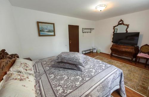 Eselnita House | Pensiunea SARRA