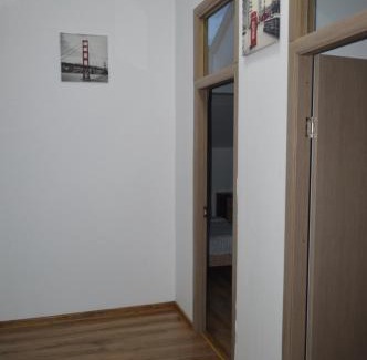 Barnova House | Pensiunea VisAventura