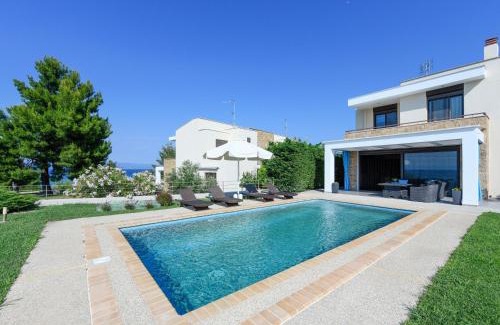 Haniotis Villa | Pentanemi Luxury Villa