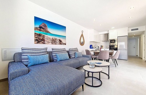 Lo Pagan Apartment | Penthouse with communal pool, close to the sea