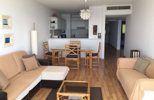 Sao Martinho Apartment | Penthouse apartment with air conditioning, ocean view & private rooftop terrace
