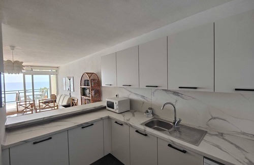 Sao Martinho Apartment | Penthouse apartment with air conditioning, ocean view & private rooftop terrace